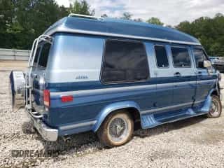 1992 Chevrolet Chevy Van with VIN 1GBEG25K1N7130492, listed as a Copart auction lot 51639375 with 114,002 mi miles and Salvage title. Bid and sale history available at DreamBid. Image 3.