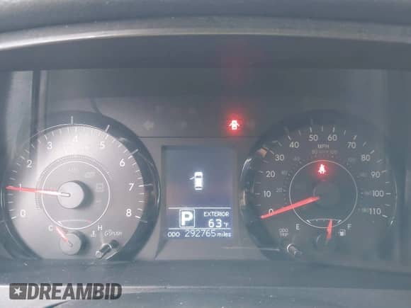 2016 Toyota Sienna LE AAS with VIN 5TDKK3DC8GS716418, listed as a IAAI auction lot 43328263 with 292,765 mi miles and . Bid and sale history available at DreamBid. Image 7.
