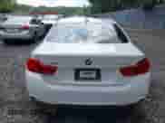 2019 BMW 4 Series 430i xDrive z VIN WBA4W5C50KAE49695, wystawiony jako IAAI lot #42757254 z przebiegiem 59 196 mil mil oraz . Historia ofert i sprzedaży dostępna na DreamBid. Obrazek 16.