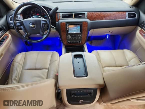 2007 Chevrolet Tahoe LS с VIN 1GNFK13037R171554, выставлен на аукционе Copart как лот 71525485 с пробегом 232 747 миль миль и Списание • Salvage title. История ставок и продаж доступна на DreamBid. Изображение 8.