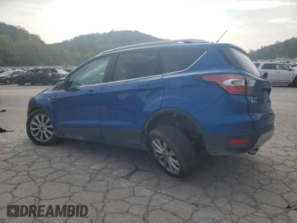 2017 Ford Escape Titanium с VIN 1FMCU9JD5HUB58440, выставлен на аукционе Copart как лот 81611565 с пробегом 41 745 миль миль и Списание • Salvage title. История ставок и продаж доступна на DreamBid. Изображение 2.