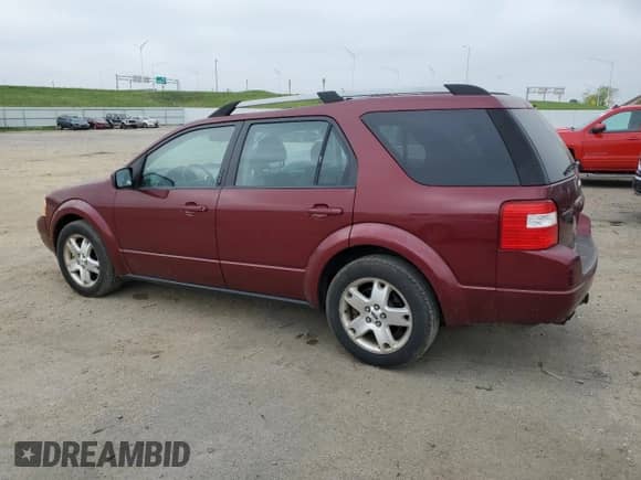 2007 Ford Freestyle Limited with VIN 1FMDK03197GA10362, listed as a Copart auction lot 56765865 with 162,602 mi miles and Non repairable. Bid and sale history available at DreamBid. Image 2.