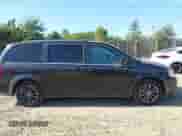 2016 Dodge Grand Caravan SXT z VIN 2C4RDGCG5GR354531, wystawiony jako IAAI lot #43375124 z przebiegiem 196 210 mil mil oraz . Historia ofert i sprzedaży dostępna na DreamBid. Obrazek 13.