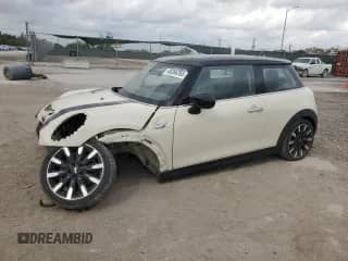 2021 MINI Hardtop Cooper S with VIN WMWXR5C03M2N64116, listed as a Copart auction lot 48286265 with 20,423 mi miles and Salvage title. Bid and sale history available at DreamBid. Image 1.
