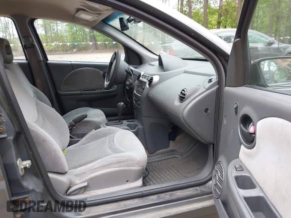 2004 Saturn ION ION 3 with VIN 1G8AL52F74Z166800, listed as a IAAI auction lot 42042045 with 260,589 mi miles and . Bid and sale history available at DreamBid. Image 5.