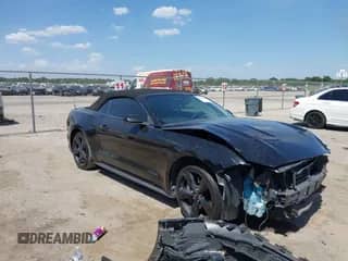 2020 Ford Mustang GT Premium с VIN 1FATP8FF5L5156597, выставлен на аукционе IAAI как лот 42872594 с пробегом 42 500 миль миль и . История ставок и продаж доступна на DreamBid. Изображение 1.