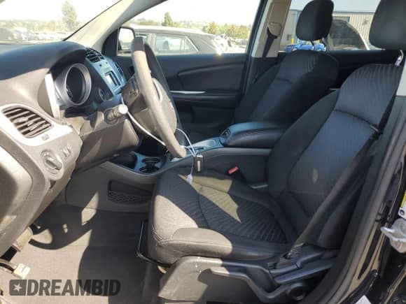 2011 Dodge Journey Express с VIN 3D4PG4FB0BT504051, выставлен на аукционе Copart как лот 66688615 с пробегом 76 051 миль миль и Списание • Salvage title. История ставок и продаж доступна на DreamBid. Изображение 7.