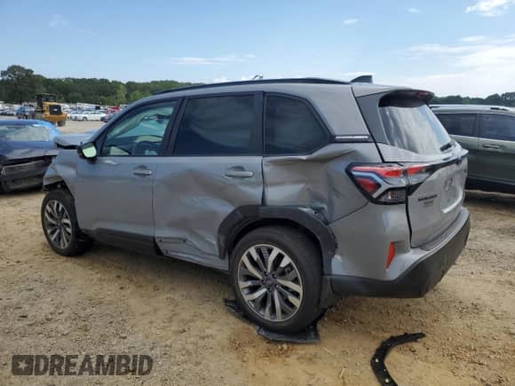 2025 Subaru Forester Touring z VIN JF2SLDTC1SH569328, wystawiony jako Copart lot #68958125 z przebiegiem Nie podano mil oraz Szkoda całkowita • Salvage title. Historia ofert i sprzedaży dostępna na DreamBid. Obrazek 2.