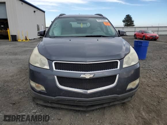 2011 Chevrolet Traverse 2LT z VIN 1GNKRJEDXBJ382087, wystawiony jako Copart lot #82535895 z przebiegiem 188 587 mil mil oraz Szkoda całkowita • Salvage title. Historia ofert i sprzedaży dostępna na DreamBid. Obrazek 5.