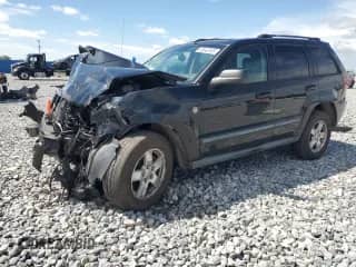 2007 Jeep Grand Cherokee Laredo с VIN 1J8HR48P67C536647, выставлен на аукционе Copart как лот 80642605 с пробегом 190 517 миль миль и Списание • Salvage title. История ставок и продаж доступна на DreamBid. Изображение 1.