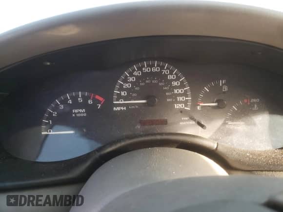 2005 Chevrolet Malibu Classic с VIN 1G1ND52F95M192391, выставлен на аукционе Copart как лот 42448245 с пробегом Не указан миль и Списание • Salvage title. История ставок и продаж доступна на DreamBid. Изображение 9.