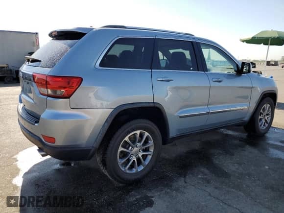 2012 Jeep Grand Cherokee Laredo с VIN 1C4RJEAT6CC305743, выставлен на аукционе Copart как лот 68207395 с пробегом 176 629 миль миль и Чистый • Clean title. История ставок и продаж доступна на DreamBid. Изображение 3.