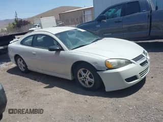 2003 Dodge Stratus SE with VIN 4B3AG42G43E117234, listed as a IAAI auction lot 42429162 with 188,994 mi miles and . Bid and sale history available at DreamBid. Image 1.