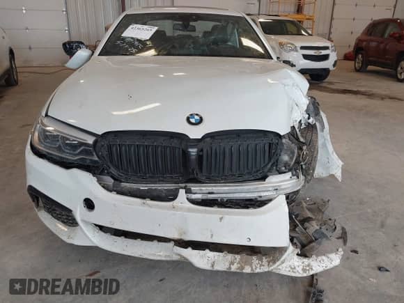 2018 BMW 5 Series 540i xDrive с VIN WBAJE7C50JG891791, выставлен на аукционе IAAI как лот 42365265 с пробегом 54 896 миль миль и . История ставок и продаж доступна на DreamBid. Изображение 6.