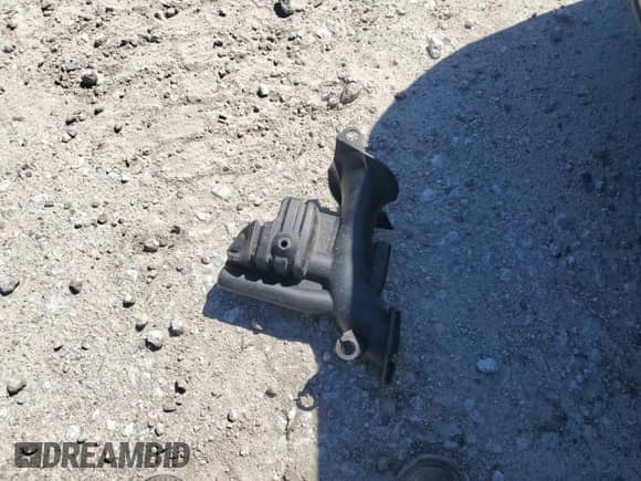 2012 Chevrolet Malibu 1LS z VIN 1G1ZB5E01CF243642, wystawiony jako Copart lot #90620255 z przebiegiem 102 426 mil mil oraz Nie do naprawy • Non repairable. Historia ofert i sprzedaży dostępna na DreamBid. Obrazek 12.