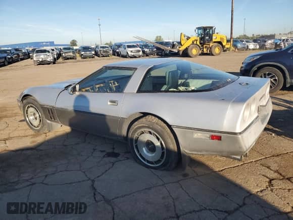 1985 Chevrolet Corvette с VIN 1G1YY0785F5128083, выставлен на аукционе Copart как лот 69921414 с пробегом 73 090 миль миль и Чистый • Clean title. История ставок и продаж доступна на DreamBid. Изображение 2.