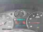2007 Chevrolet Equinox LS с VIN 2CNDL13F276105649, выставлен на аукционе IAAI как лот 43445420 с пробегом 141 216 миль миль и . История ставок и продаж доступна на DreamBid. Изображение 7.