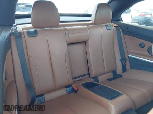 2016 BMW 4 Series 428i с VIN WBA3V7C54G5A26614, выставлен на аукционе IAAI как лот 42299193 с пробегом 61 002 миль миль и . История ставок и продаж доступна на DreamBid. Изображение 8.