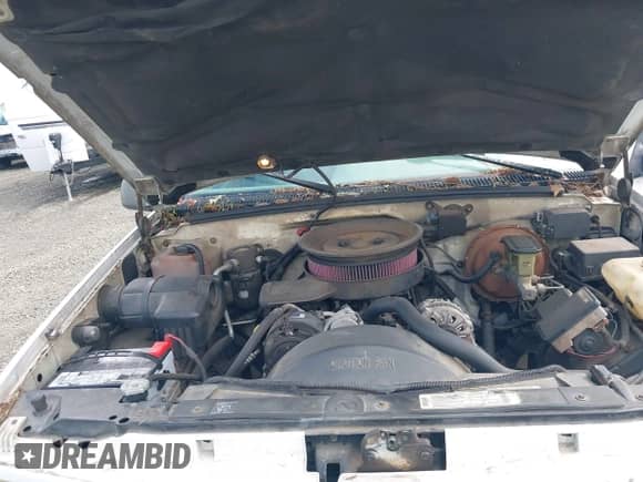 1995 GMC Sierra 1500 z VIN 2GTEC19K7S1593550, wystawiony jako IAAI lot #41929126 z przebiegiem 255 453 mil mil oraz . Historia ofert i sprzedaży dostępna na DreamBid. Obrazek 10.