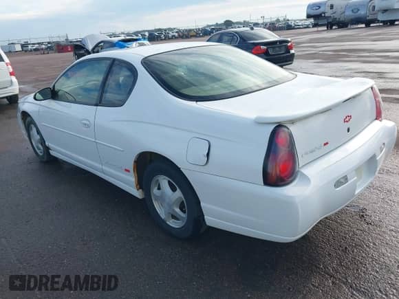 2000 Chevrolet Monte Carlo SS z VIN 2G1WX12K9Y9191874, wystawiony jako IAAI lot #42957880 z przebiegiem 137 711 mil mil oraz . Historia ofert i sprzedaży dostępna na DreamBid. Obrazek 3.