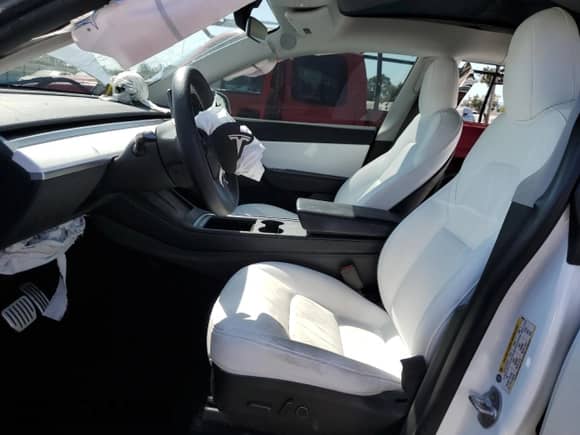 2022 Tesla Model Y Performance with VIN 7SAYGDEFXNF406995, listed as a Copart auction lot 70490065 with 96,088 mi miles and Salvage title. Bid and sale history available at DreamBid. Image 7.