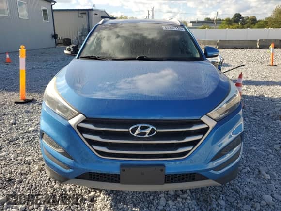 2018 Hyundai Tucson Sport with VIN KM8J3CALXJU714651, listed as a Copart auction lot 85382125 with 123,786 mi miles and Clean title. Bid and sale history available at DreamBid. Image 5.