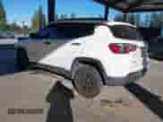 2018 Jeep Compass Sport с VIN 3C4NJDAB2JT223249, выставлен на аукционе IAAI как лот 43441538 с пробегом 97 682 миль миль и . История ставок и продаж доступна на DreamBid. Изображение 3.