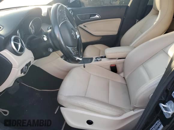 2014 Mercedes-Benz CLA 250 с VIN WDDSJ4EB0EN125264, выставлен на аукционе Copart как лот 81888705 с пробегом 105 158 миль миль и Чистый • Clean title. История ставок и продаж доступна на DreamBid. Изображение 7.