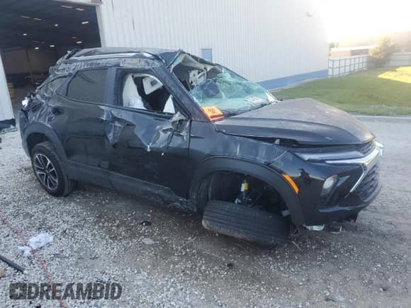 2025 Chevrolet TrailBlazer LT z VIN KL79MPSL1SB185711, wystawiony jako Copart lot #84165515 z przebiegiem Nie podano mil oraz Nie do naprawy • Non repairable. Historia ofert i sprzedaży dostępna na DreamBid. Obrazek 4.
