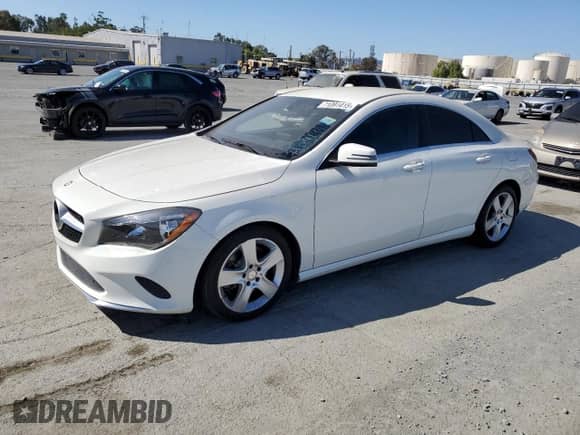 2017 Mercedes-Benz CLA 250 с VIN WDDSJ4EB0HN445060, выставлен на аукционе Copart как лот 71091415 с пробегом 56 965 миль миль и Списание • Salvage title. История ставок и продаж доступна на DreamBid. Изображение 1.