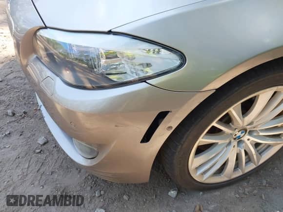 2011 BMW 5 Series 550i xDrive with VIN WBAFU9C58BC783917, listed as a IAAI auction lot 42595139 with 119,580 mi miles and . Bid and sale history available at DreamBid. Image 6.