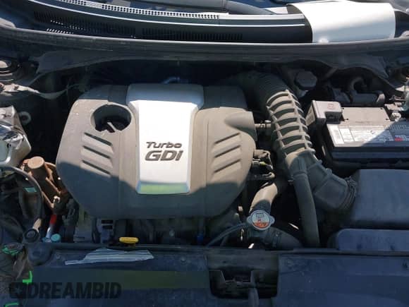 2013 Hyundai Veloster Turbo с VIN KMHTC6AE5DU174142, выставлен на аукционе IAAI как лот 42424749 с пробегом 69 744 миль миль и . История ставок и продаж доступна на DreamBid. Изображение 10.