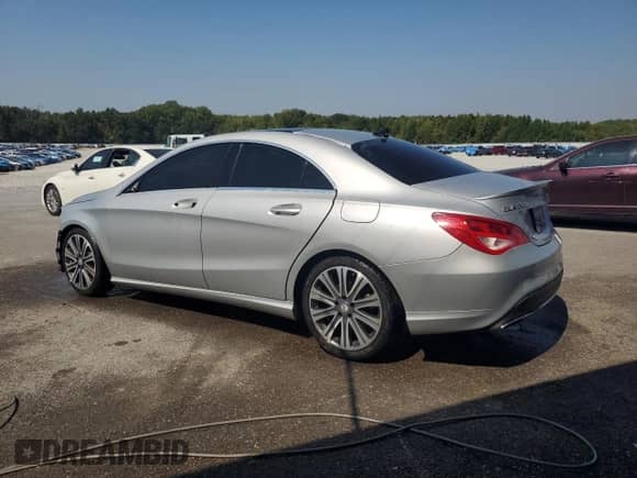 2017 Mercedes-Benz CLA 250 с VIN WDDSJ4EBXHN468071, выставлен на аукционе Copart как лот 80714705 с пробегом 79 000 миль миль и Списание • Salvage title. История ставок и продаж доступна на DreamBid. Изображение 2.