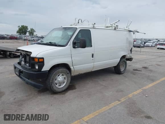 2012 Ford Econoline Cargo Recreational z VIN 1FTNE2EL6CDA07313, wystawiony jako IAAI lot #43181497 z przebiegiem 225 757 mil mil oraz . Historia ofert i sprzedaży dostępna na DreamBid. Obrazek 2.