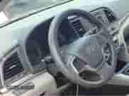 2018 Hyundai Elantra SE с VIN 5NPD74LF3JH332233, выставлен на аукционе Copart как лот 85781195 с пробегом 241 457 миль миль и Чистый • Clean title. История ставок и продаж доступна на DreamBid. Изображение 9.