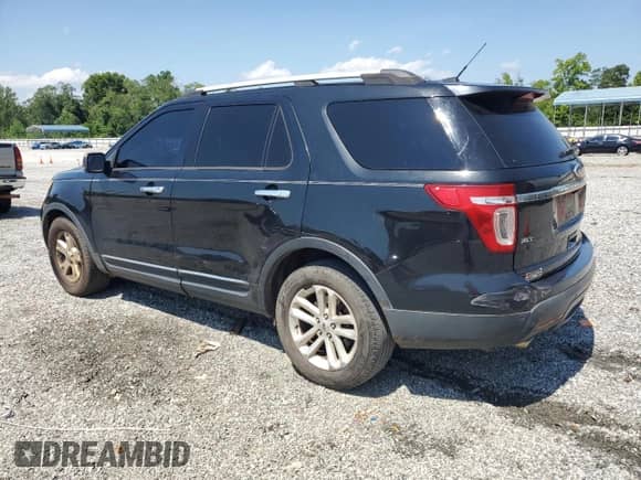 2012 Ford Explorer XLT z VIN 1FMHK7D85CGA74818, wystawiony jako Copart lot #65789095 z przebiegiem 141 627 mil mil oraz Szkoda całkowita • Salvage title. Historia ofert i sprzedaży dostępna na DreamBid. Obrazek 2.