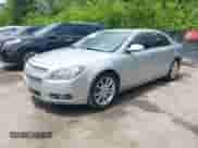 2012 Chevrolet Malibu LTZ z VIN 1G1ZG5E79CF270070, wystawiony jako IAAI lot #42496964 z przebiegiem 206 551 mil mil oraz . Historia ofert i sprzedaży dostępna na DreamBid. Obrazek 17.