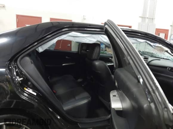 2014 Toyota Camry SE с VIN 4T1BF1FK7EU818231, выставлен на аукционе IAAI как лот 43408356 с пробегом 157 238 миль миль и . История ставок и продаж доступна на DreamBid. Изображение 8.