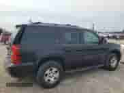2009 Chevrolet Tahoe 2LT z VIN 1GNFK23059R294328, wystawiony jako Copart lot #80182135 z przebiegiem 299 205 mil mil oraz Czysty tytuł • Clean title. Historia ofert i sprzedaży dostępna na DreamBid. Obrazek 3.