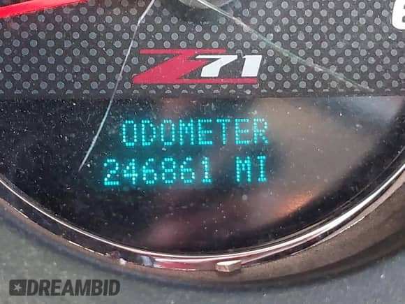 2008 GMC Sierra 1500 SLE1 с VIN 2GTEC13J681325825, выставлен на аукционе IAAI как лот 42911010 с пробегом 246 861 миль миль и . История ставок и продаж доступна на DreamBid. Изображение 15.