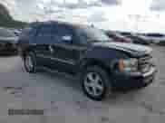 2010 Chevrolet Tahoe LTZ с VIN 1GNUKCE0XAR287678, выставлен на аукционе Copart как лот 80432845 с пробегом 207 563 миль миль и Списание • Salvage title. История ставок и продаж доступна на DreamBid. Изображение 4.