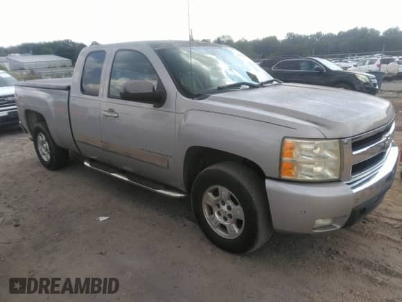 2007 Chevrolet Silverado 1500 Work Truck с VIN 1GCEK19J37Z550316, выставлен на аукционе IAAI как лот 43279859 с пробегом 172 892 миль миль и . История ставок и продаж доступна на DreamBid. Изображение 1.