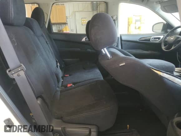 2016 Nissan Pathfinder S с VIN 5N1AR2MM5GC640860, выставлен на аукционе Copart как лот 56867235 с пробегом 105 974 миль миль и Списание • Salvage title. История ставок и продаж доступна на DreamBid. Изображение 11.