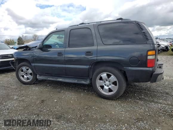 2006 Chevrolet Tahoe Z71 z VIN 1GNEC13T56R119215, wystawiony jako Copart lot #49108205 z przebiegiem 216 275 mil mil oraz Szkoda całkowita • Salvage title. Historia ofert i sprzedaży dostępna na DreamBid. Obrazek 2.