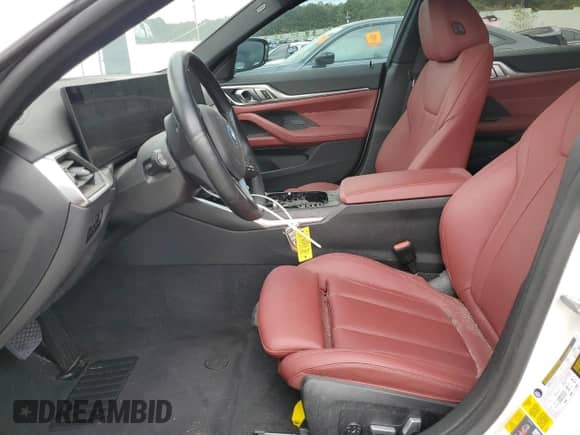 2024 BMW i4 eDrive35 с VIN WBY43AW0XRFR52034, выставлен на аукционе Copart как лот 85535075 с пробегом Не указан миль и Чистый • Clean title. История ставок и продаж доступна на DreamBid. Изображение 7.