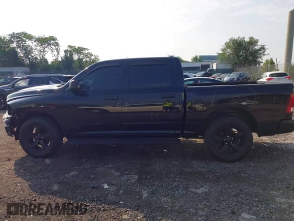 2015 Ram 1500 Express with VIN 1C6RR7KT5FS588432, listed as a IAAI auction lot 42593559 with 86,634 mi miles and . Bid and sale history available at DreamBid. Image 15.