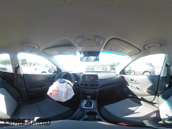 2020 Hyundai Kona SE с VIN KM8K1CAA7LU483221, выставлен на аукционе IAAI как лот 43147637 с пробегом 30 327 миль миль и . История ставок и продаж доступна на DreamBid. Изображение 19.