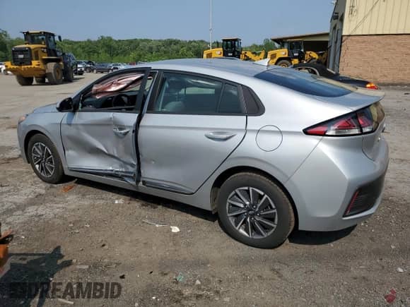 2021 Hyundai Ioniq SE с VIN KMHC75LJ9MU077177, выставлен на аукционе Copart как лот 60105725 с пробегом 48 792 миль миль и Списание • Salvage title. История ставок и продаж доступна на DreamBid. Изображение 2.