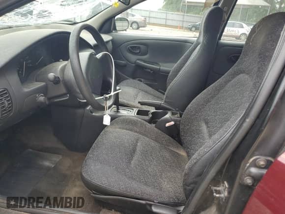 2001 Saturn SL z VIN 1G8ZH54861Z303854, wystawiony jako Copart lot #59686485 z przebiegiem Nie podano mil oraz Szkoda całkowita • Salvage title. Historia ofert i sprzedaży dostępna na DreamBid. Obrazek 7.