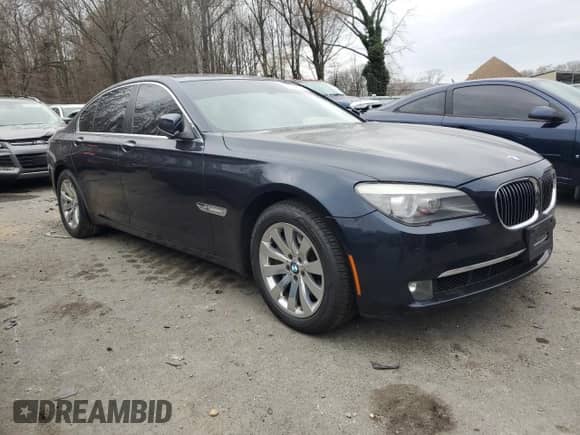 2010 BMW 7 Series 750i xDrive with VIN WBAKC6C57AC393485, listed as a Copart auction lot 83944534 with 85,107 mi miles and Clean title. Bid and sale history available at DreamBid. Image 4.